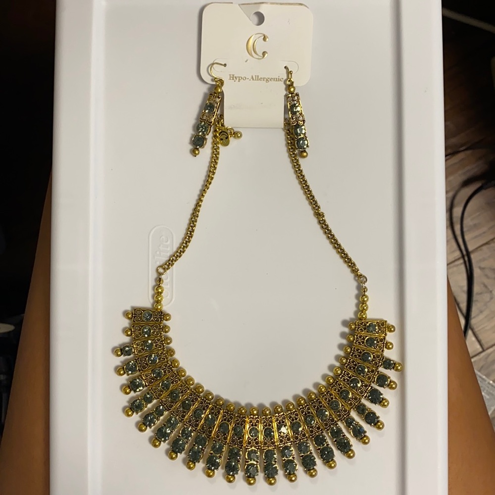 Gold necklace and matching earrings